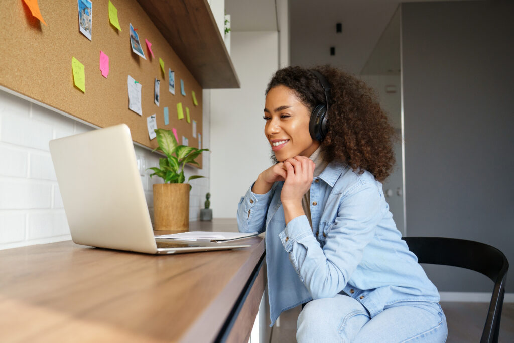 girl working